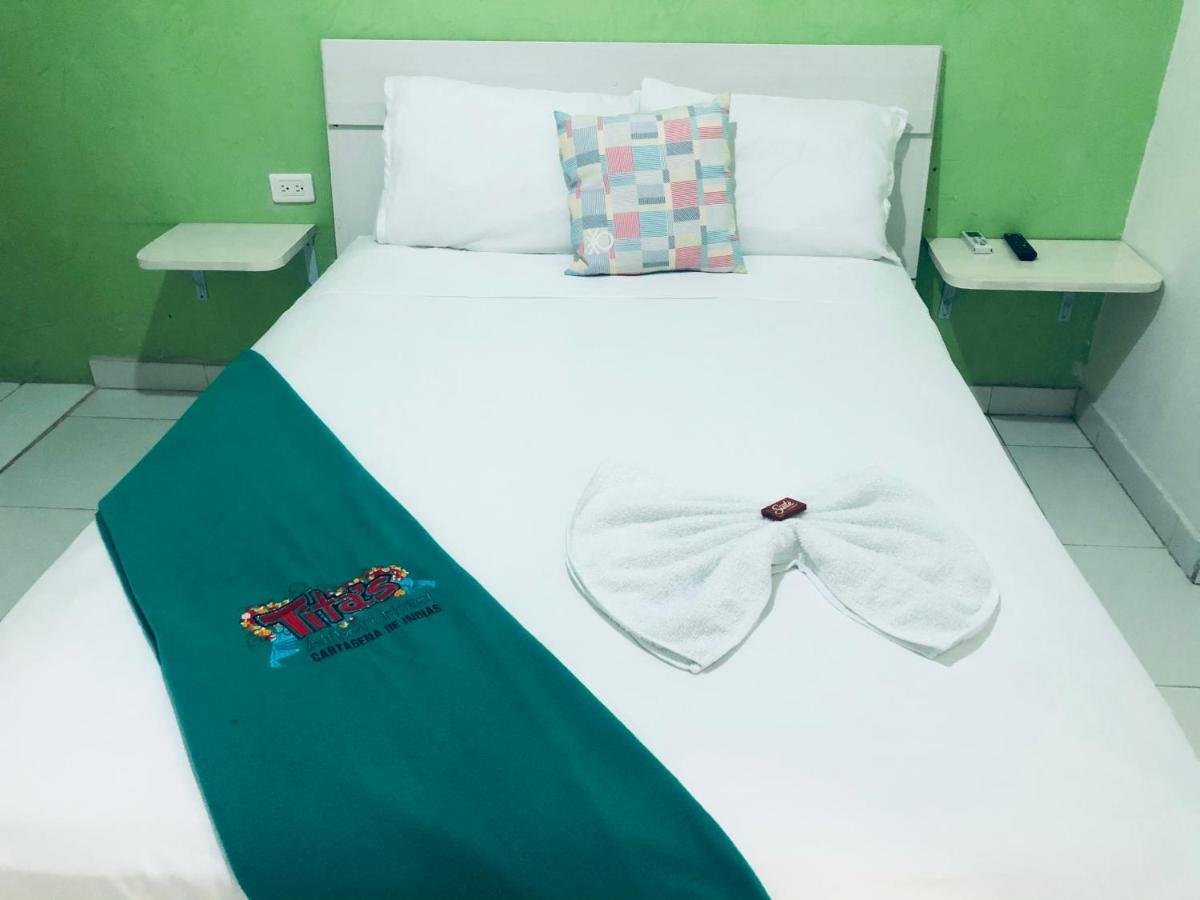 Tita'S Airport Hotel Картахена Экстерьер фото